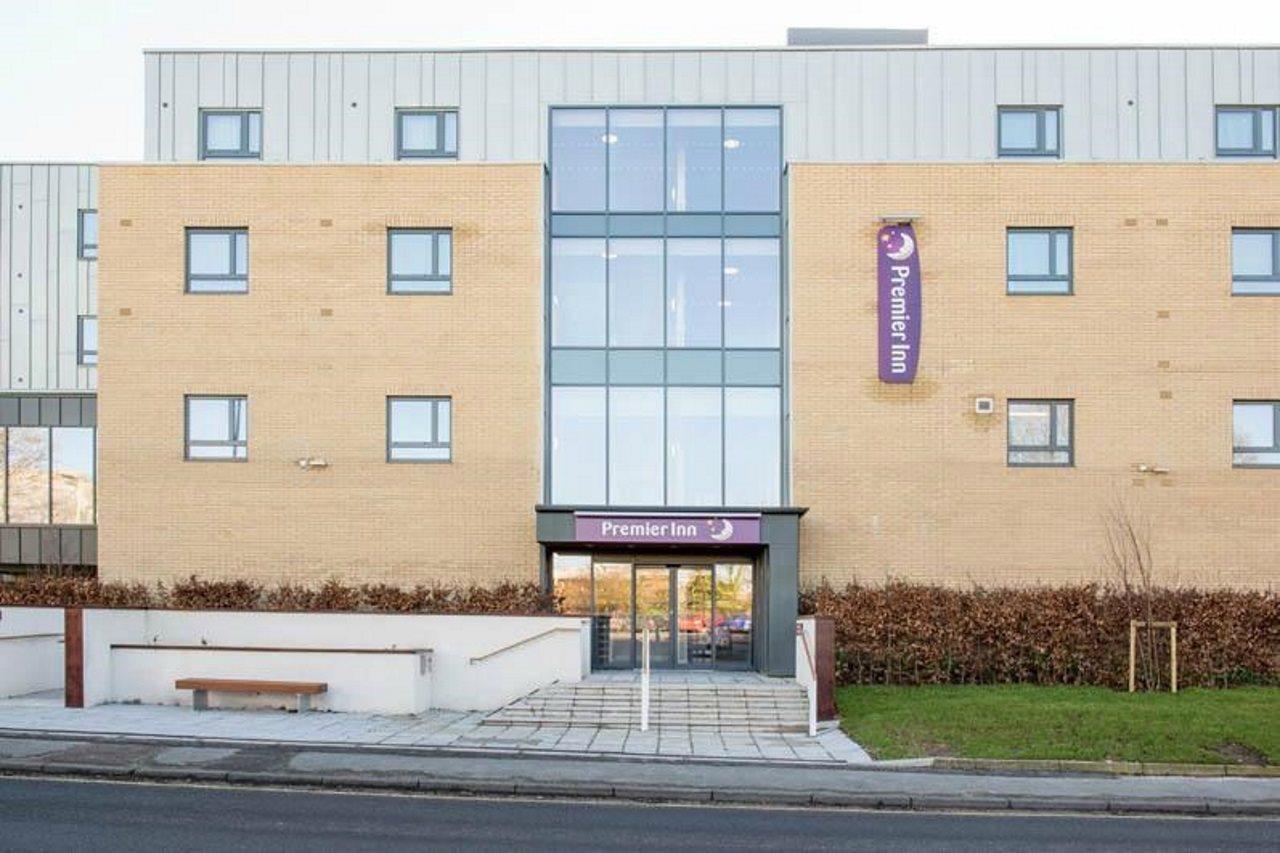 Premier Inn Winchester Extérieur photo